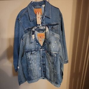 2 Levi's Classic Blue Denim Jackets Size XL